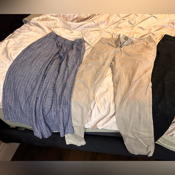 Pants - Picture 2 of 3